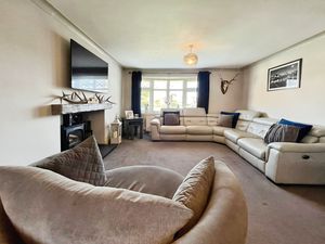 Photo 29- click for photo gallery